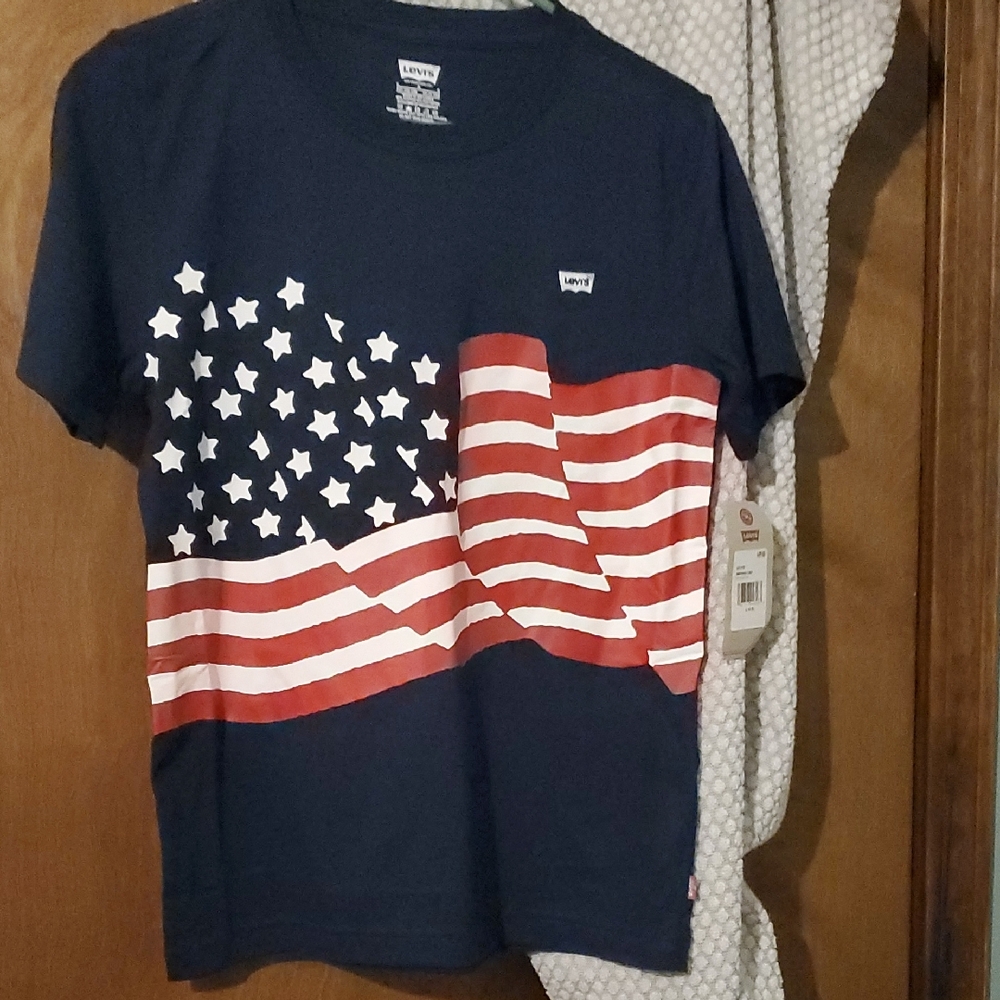 Levi's Navy Blue American Flag Graphic Tee
